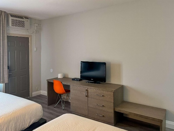 Motel 6 Sault Ste. Marie, ON Main image